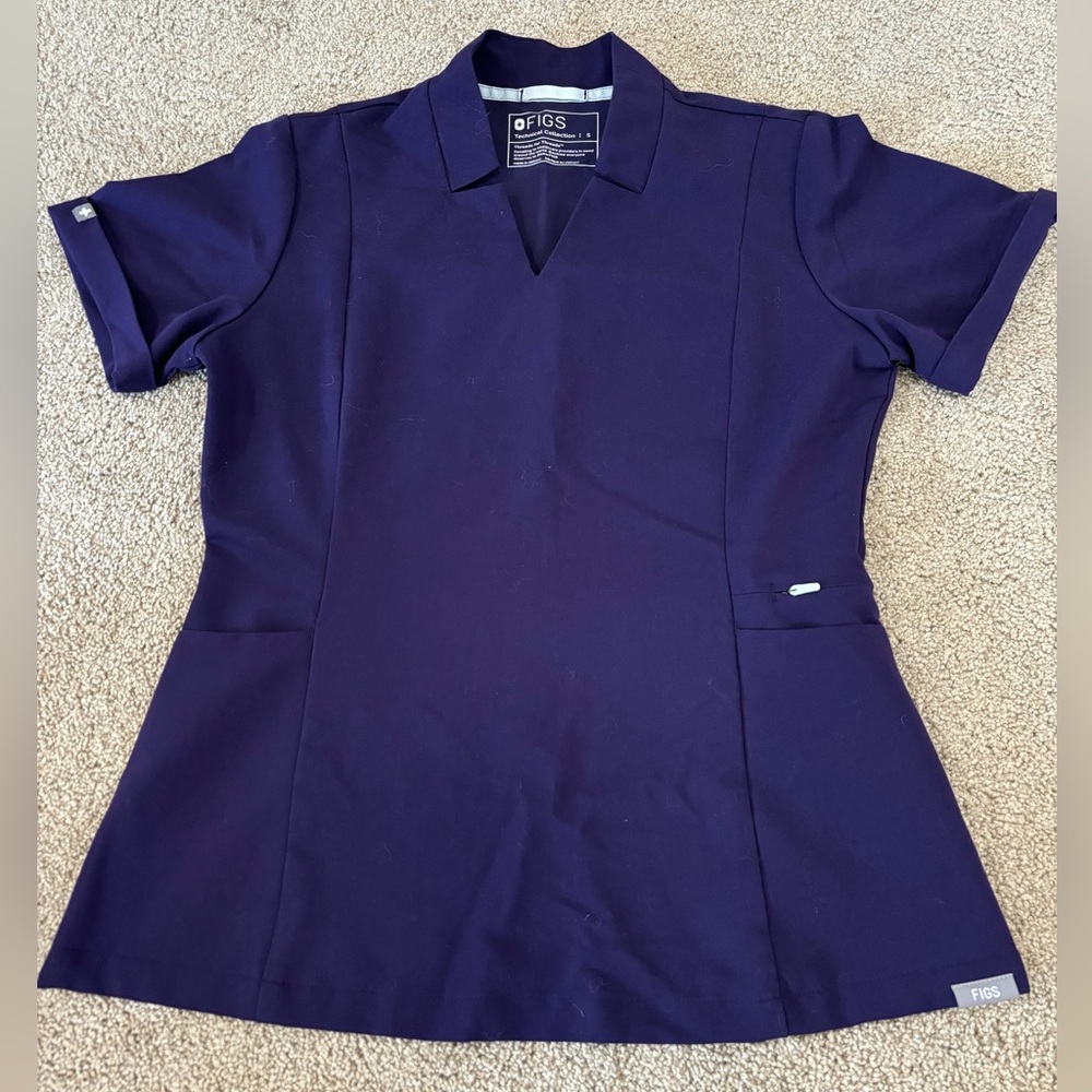 Figs purple jam inala top size small